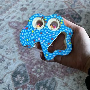 Maraca tail reserved